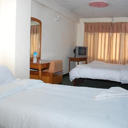 Holy Land Hotel Nepal Katmandú Habitación foto