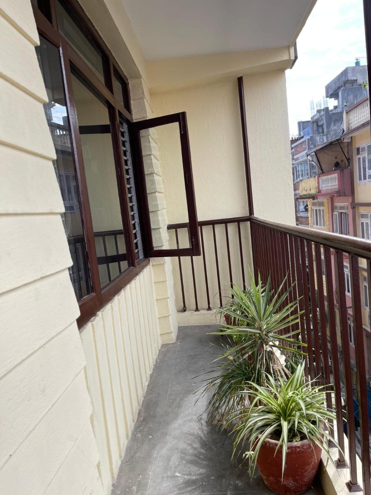 Holy Land Hotel Nepal Katmandú Exterior foto