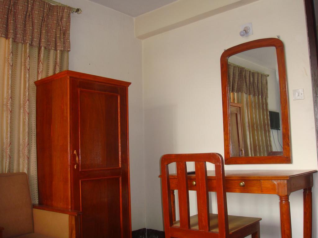 Holy Land Hotel Nepal Katmandú Exterior foto